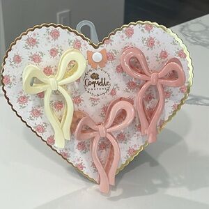 🎀Cute. 🎀BOW Hair Clips